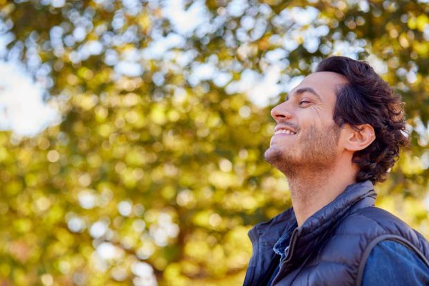 Calm Man Outdoors Defuse an Anxiety Attack in less than 5 Minutes